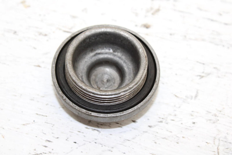 1988 Suzuki Lt 230 E Oem Valve Cap Cover 11175-18920 AS7