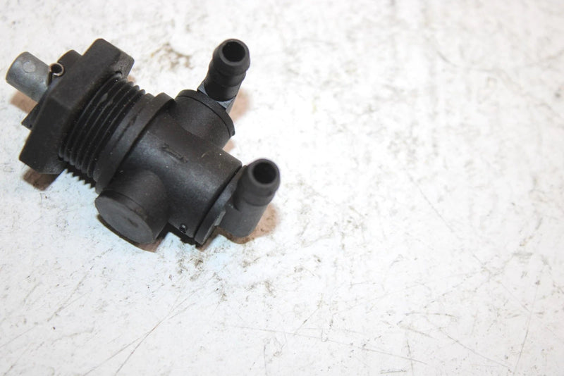 2001 Polaris Virage Oem Fuel Shut Off Valve 7052159 JP28