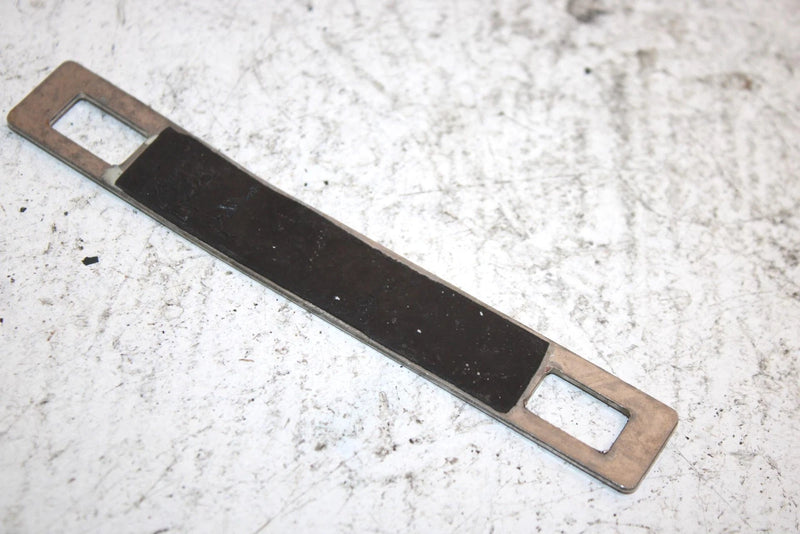 1992 Yamaha Waverunner Oem Stopper Plate EU0-67367-30-00 JY10