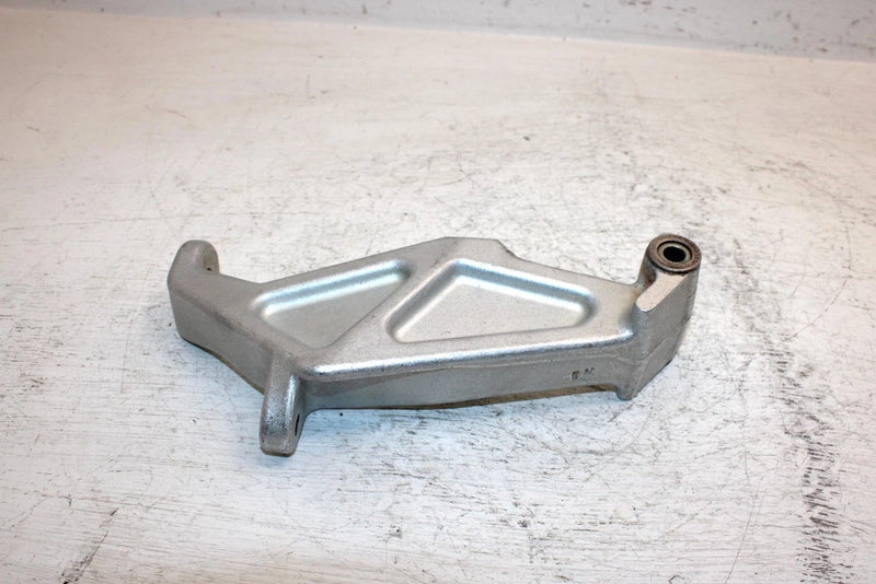 2008 Ski-doo Mxz Adrenaline 800r Oem Right Steering Knuckle 505071829 SS2
