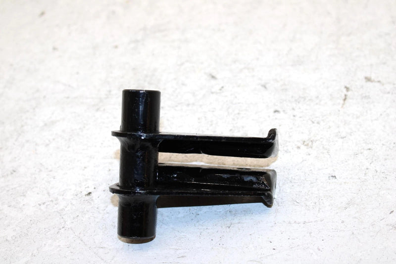1995 Arctic Cat Z 440 Oem Idler Wheel Bracket Pair 1704-209 SA5