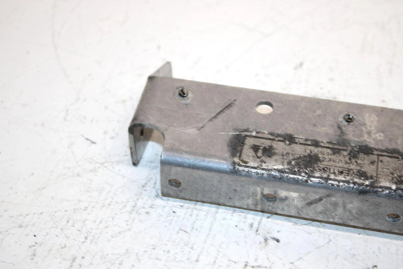 87 Polaris Trail Oem Snowflap Mount 5220714 SP66