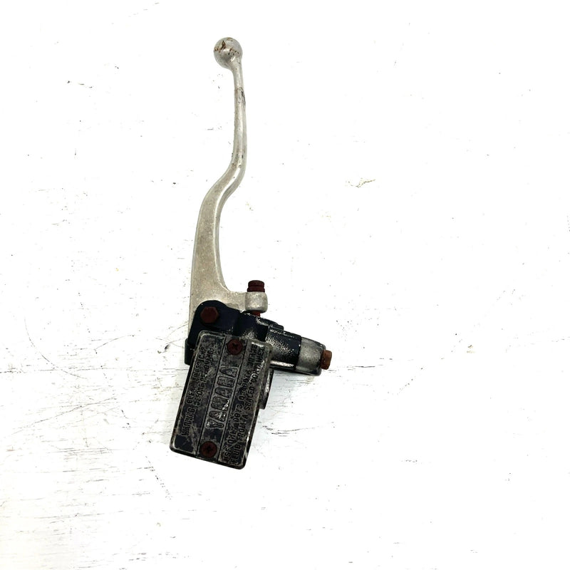 93-98 Yamaha Kodiak 400 4x4 OEM Front Brake Master Cylinder 2GU-25870-10-00 AY71