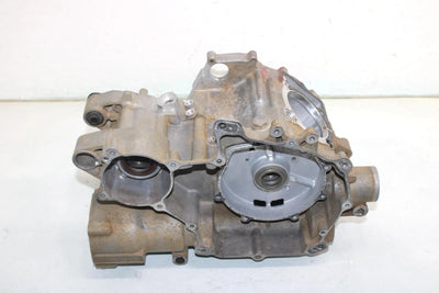 04 Yamaha  Bruin 350 Auto 2wd Oem Crankcase 5WH-15100-00-00 5WH-15100-09-00 AY36