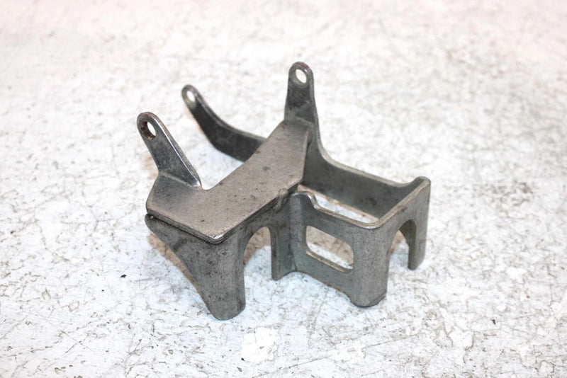 1998 Suzuki Quadrunner 250 Oem Control Cable Bracket 58870-19B00 AS13