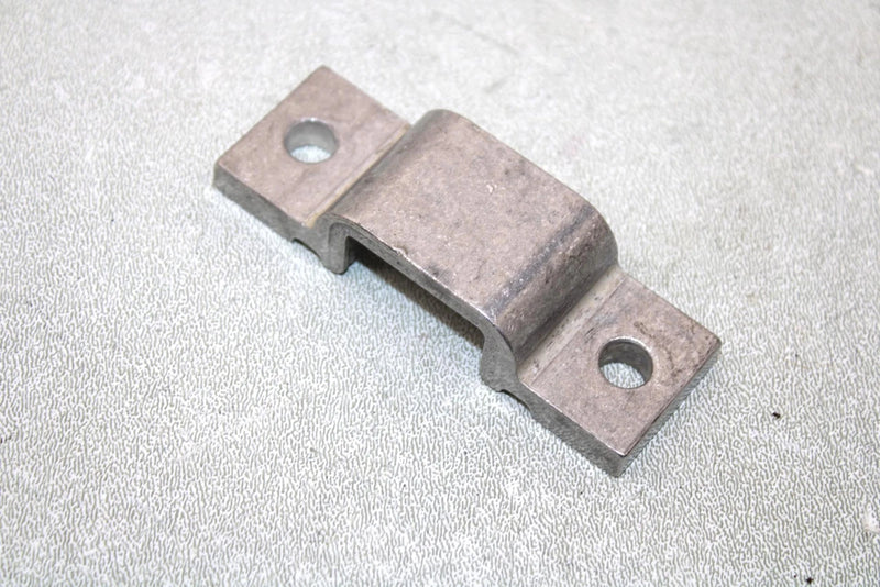2009 Honda Trx680fga Oem Sway Bar Bushing Support 52308-HN8-000 AH23