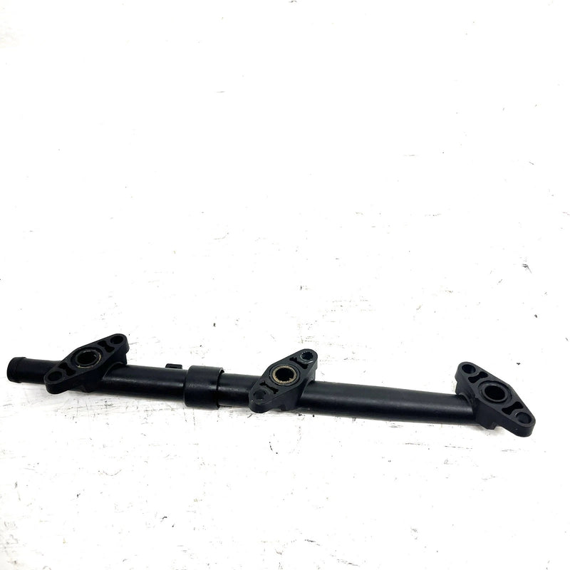 01 Yamaha WaveRunner GP1200 OEM Exhaust Manifold Joint Pipe 66V-24377-00-00 JY28