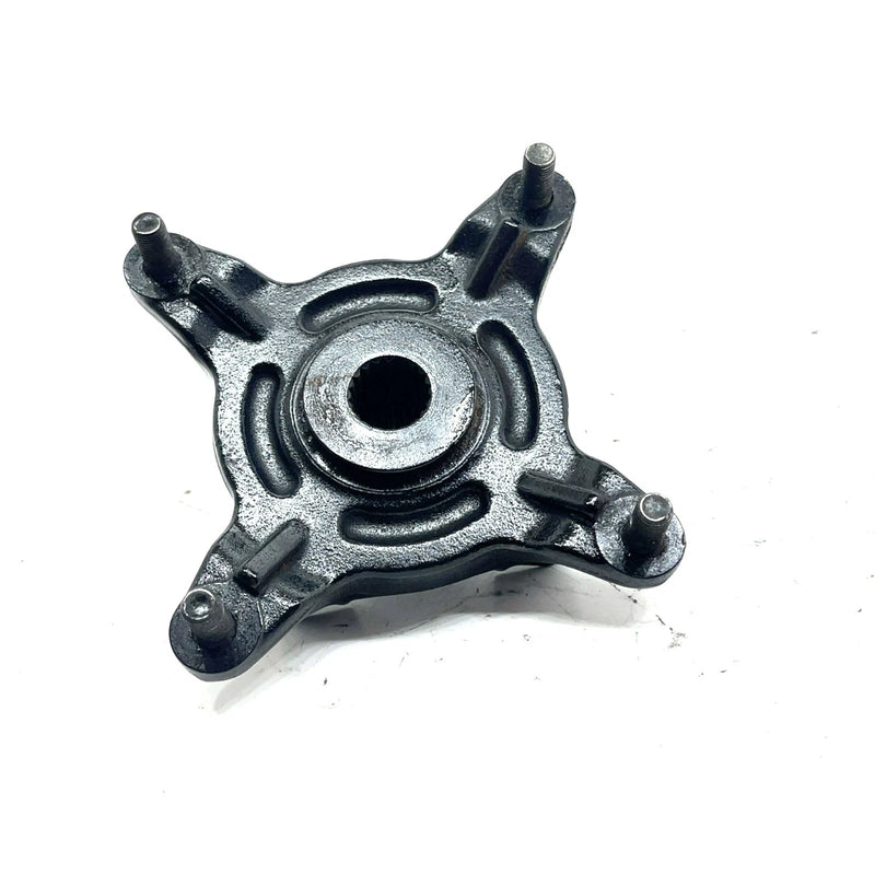 2007 Polaris Ranger 700 6x6 EFI OEM Front Wheel Hub 5135207 XP7