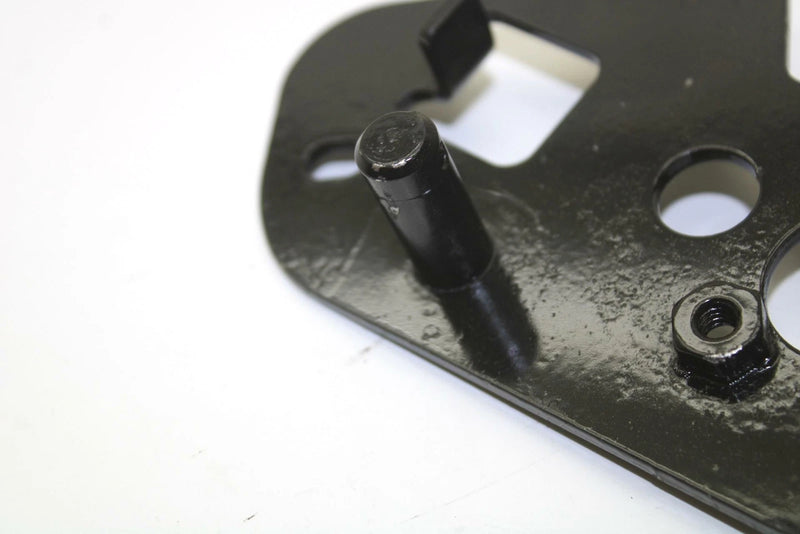 03 Polaris Magnum 330 4x4 OEM Rear Brake Pedal Bracket 1012753-067 Q4566