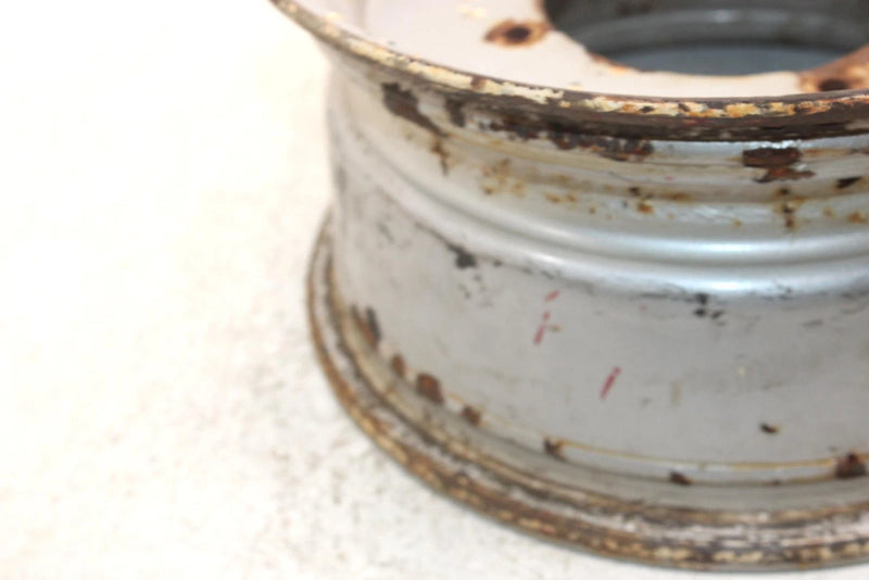 1991 Polaris Trail Boss 350l Oem Front Wheel Rim 1520159-117 AP172