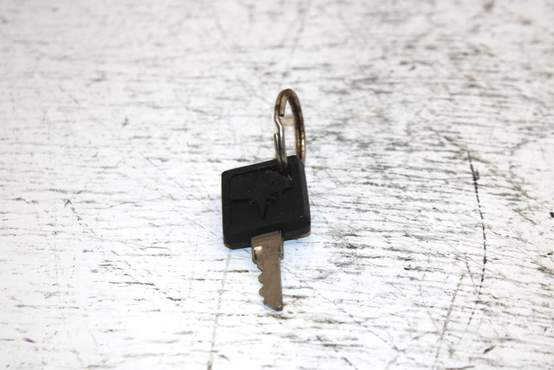 1997 Polaris Classic Oem Ignition Key Switch 2200358 2205055 SP42