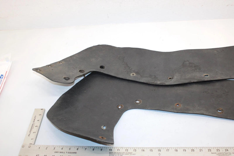 95 Polaris 300 4x4 Oem Rear Fender Flap set 5850061 5850060 AP39