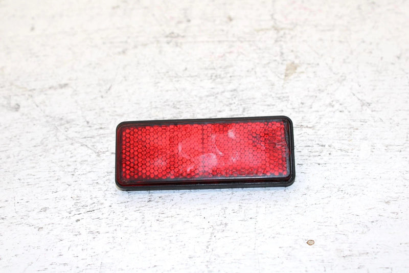 1990 Yamaha Phazer Ii LE Oem Rear Reflector 3Y6-85130-02-00 Q4187