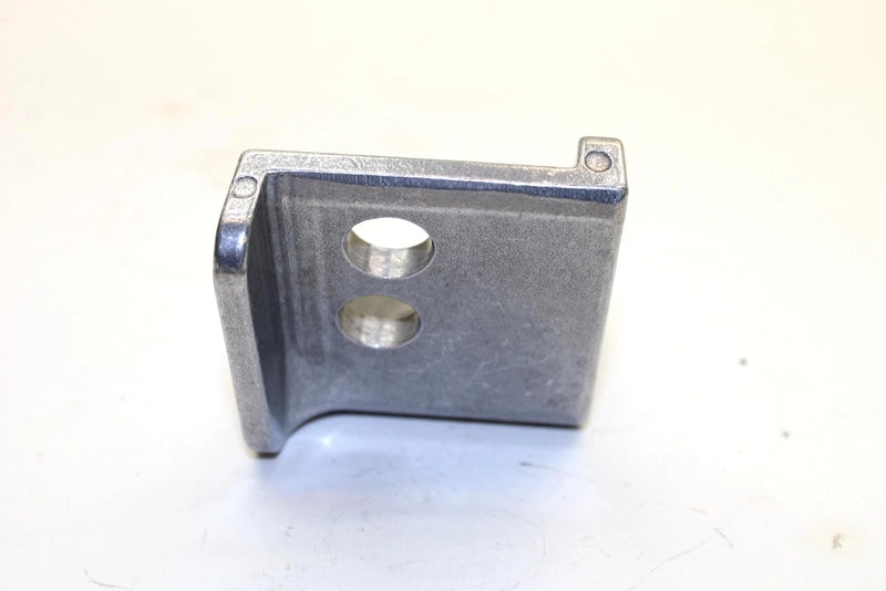 2002 Yamaha Sx Viper Oem Front Lower Left Motor Mount 8DF-21417-01-00 Q2532