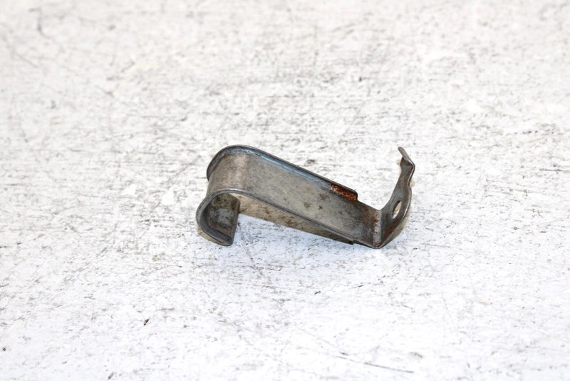 1999 Yamaha Vmax 600 Sx Oem Brake Hose Holder 8DF-25886-00-00 SY5