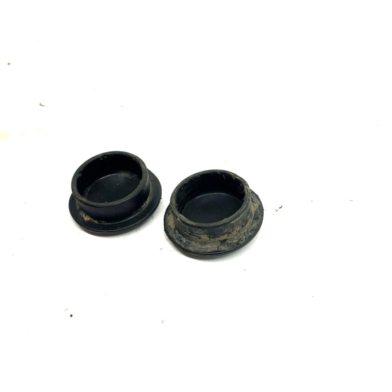 86-95 Yamaha Moto 4 OEM Swingarm Plug Cap Pair 90338-34069-00 AY51