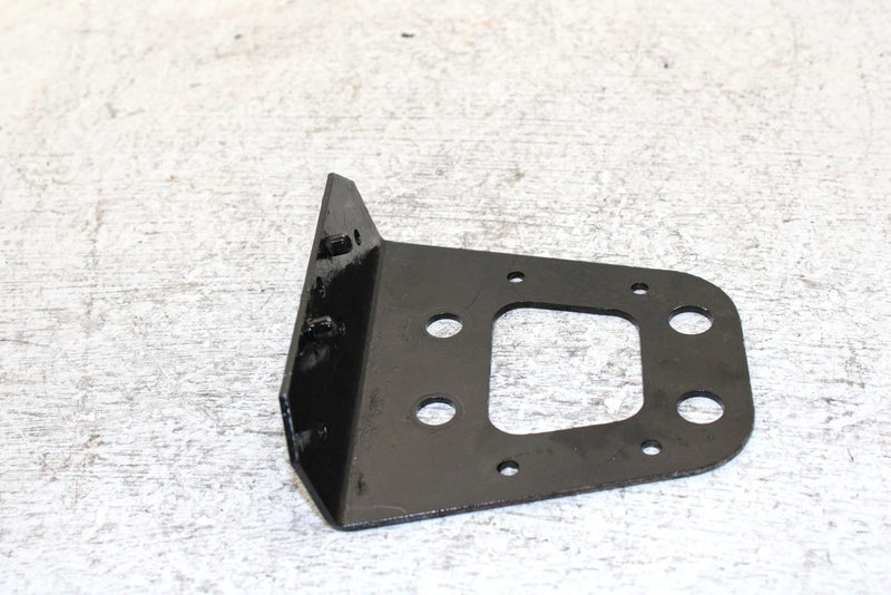 2000 Polaris Classic Touring Oem Bulkhead Bracket 5242117 SP54