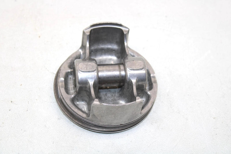 2015 Yamaha Viking Vi Oem STD Bore Piston 102mm 2BG-11631-00-00 XY0.1