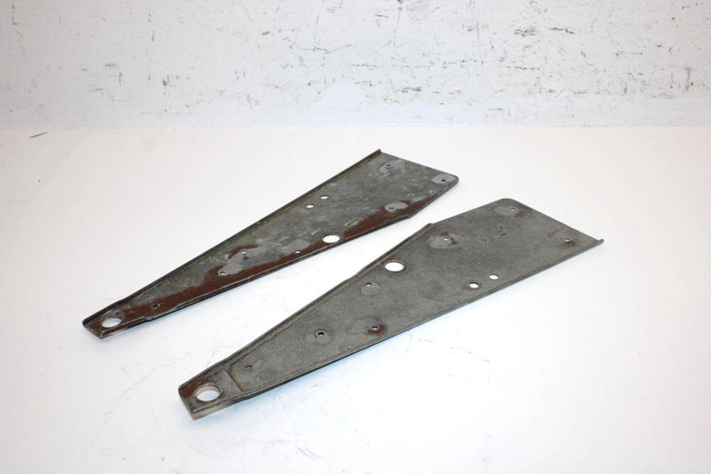 1988 Yamaha Phazer Oem Front Tunnel Bracket Set 83V-21910-01-00 SY26