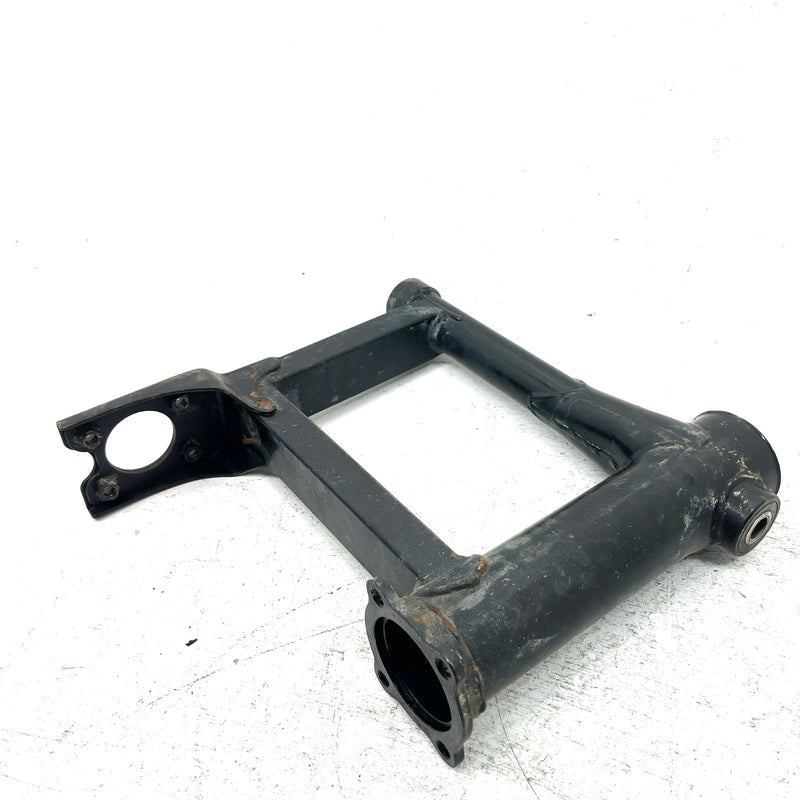 2000 Kawasaki Prairie 300 KVF300A 4x4 OEM Rear Swingarm 33001-1552 AK31.1