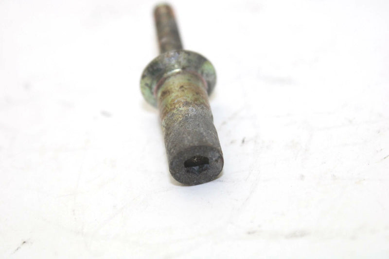 87 Yamaha Exciter EX570L OEM Headlight Mount Bolt Pair 8V0-84331-00-00 SY51
