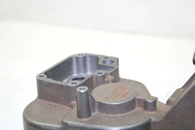 03 Polaris Magnum 330 4x4 OEM Transmission Case 3233867 AP101