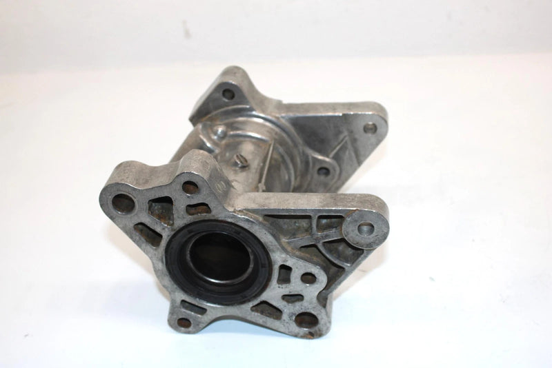 85 Suzuki Quadrunner 250 Lt250ef  Oem Rear Axle Housing 64720-24501 AS14