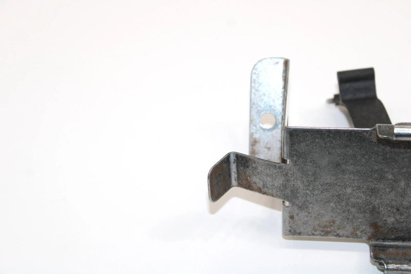 1985 Yamaha Enticer 340 Oem Tool Box Bracket 8W8-21945-00-00 SY127