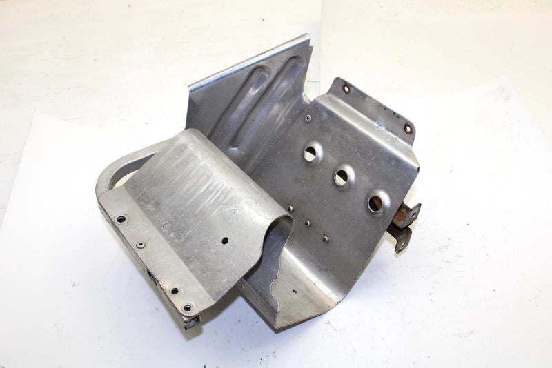 1995 Yamaha Vmax 600 Oem Right Foot Well Foot Rest 8AB-21926-00-00 SY108