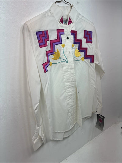 New Women’s Wrangler White Deigned Long Sleeve Button Up Medium KK-31