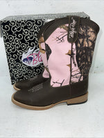 New Women’s Camo Blazin Roxx Cowboy Boots. 6 M. 19-28
