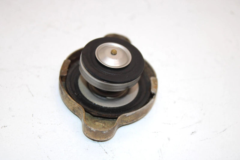 03 Bombardier Quest 650 Oem Radiator Cap 709200033 709200207 AB1