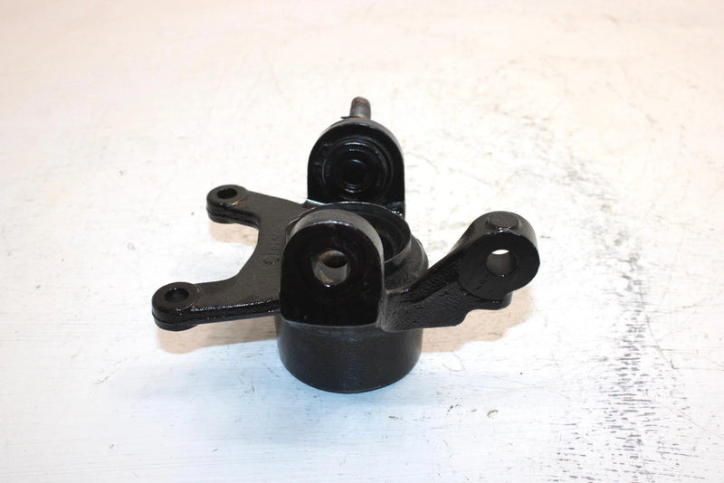2003 Bombardier Quest 500 Oem Left Steering Knuckle 709400097 AB13