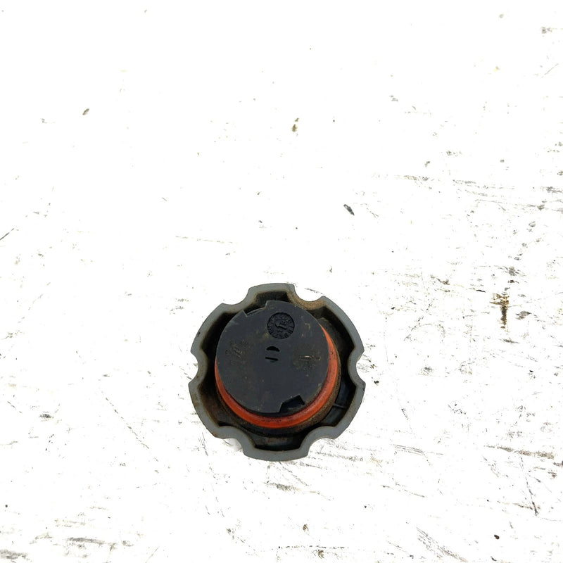 2015 Polaris Ranger 570 4x4 Full Size OEM Oil Fill Cap 1205012 XP10.1