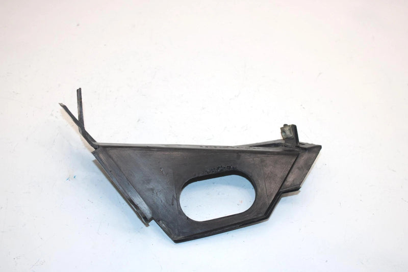 86 Honda Fourtrax 350 Trx350 4x4 Oem Front Right Inlet Duct 66124-HA7-670 AH31