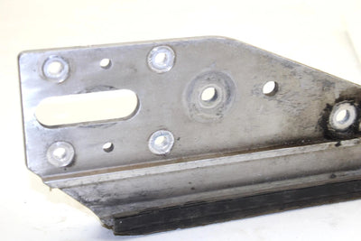 2002 Yamaha Sx Viper Oem Left Skid Frame Suspension Rail 8EA-47411-00-00 SY99
