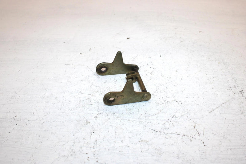 2006 Kawasaki Prarie 360 Oem Seat Hook 27012-1381 AK29