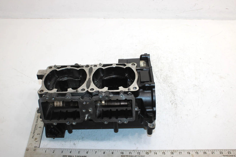 1998 Yamaha Waverunner Gp800 Oem Crankcase 66E-15100-00-8P JY9