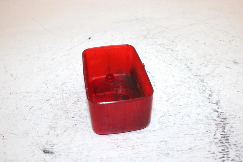 1990 Yamaha  Moto 4 Oem Taillight Lens 21V-84721-00-00 AY5