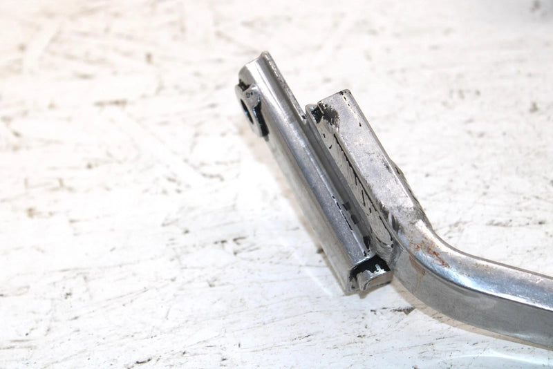 1985 Yamaha Vmax Oem Bumper Bracket Pair 8M6-2194Y-00-00 SY125