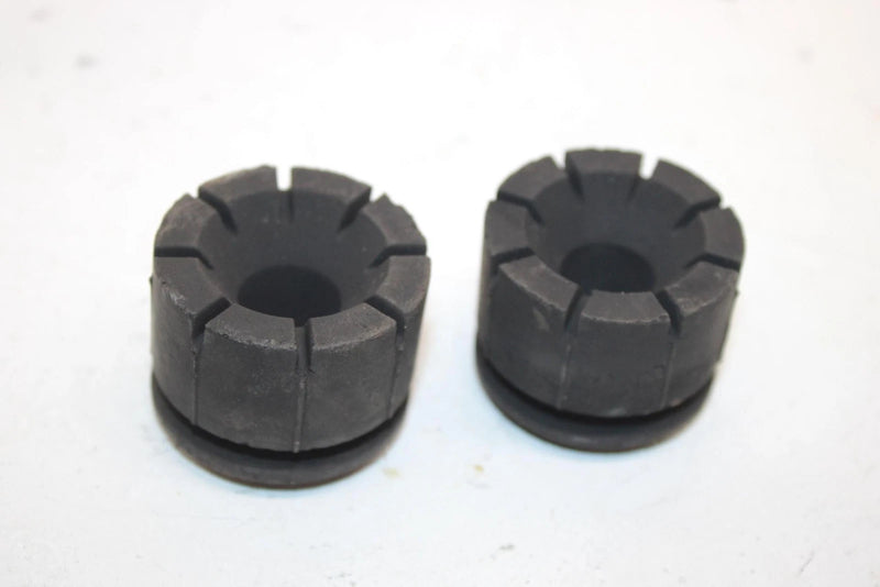 84 Honda Atc200s A Oem Seat Mount Dampner Pair 77207-HA0-000 AH0