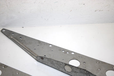 95 Yamaha Vmax 600 Oem Frame Support Set 8AB-21910-20-00 SYS