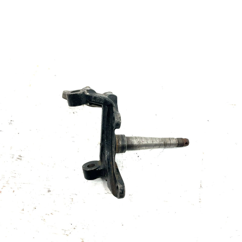 2000 Yamaha Warrior 350 YFM350X OEM Left Steering Knuckle  3GD-23501-10-00 AY67