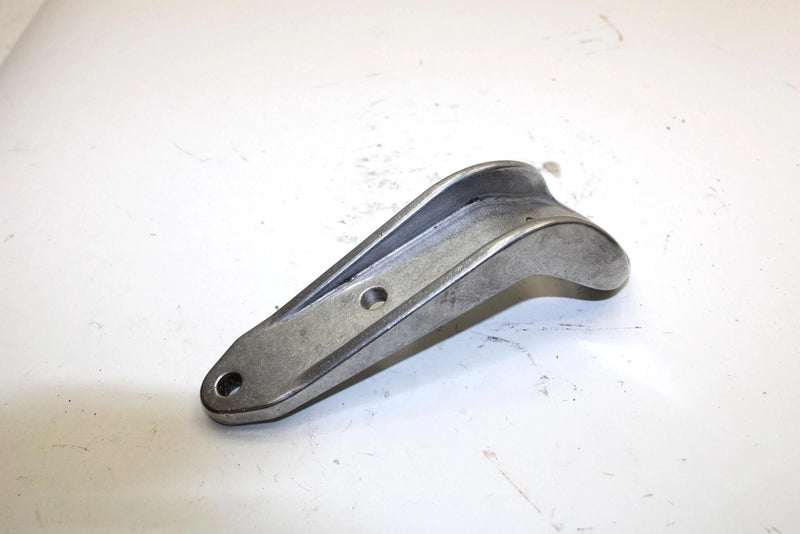 2005 Ski-doo Mach Z 1000 Oem Rear Mag Engine Support 512059794 Q3162
