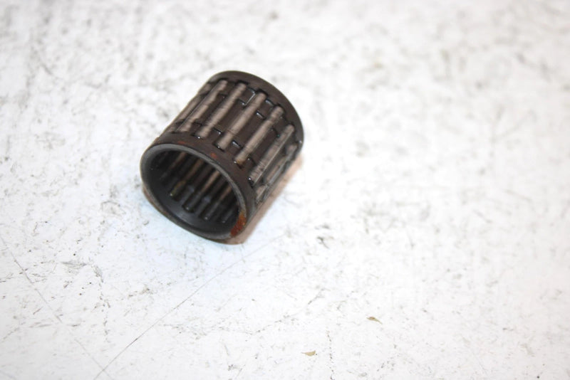 1994 Kawasaki 750 Ss Super Sport Oem Wrist pin Needle Bearing 13033-3702 JK9