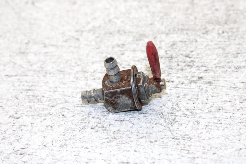 1999 Polaris 500 Xc Oem Fuel Valve Shutoff 7052211 SP37