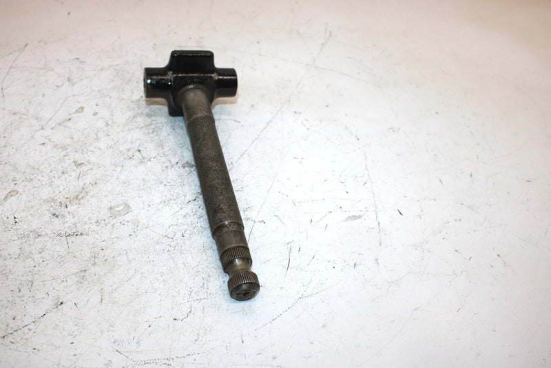 92 Polaris Trail Oem  Spindle BLK 5130919-067 6230055-067 SP136