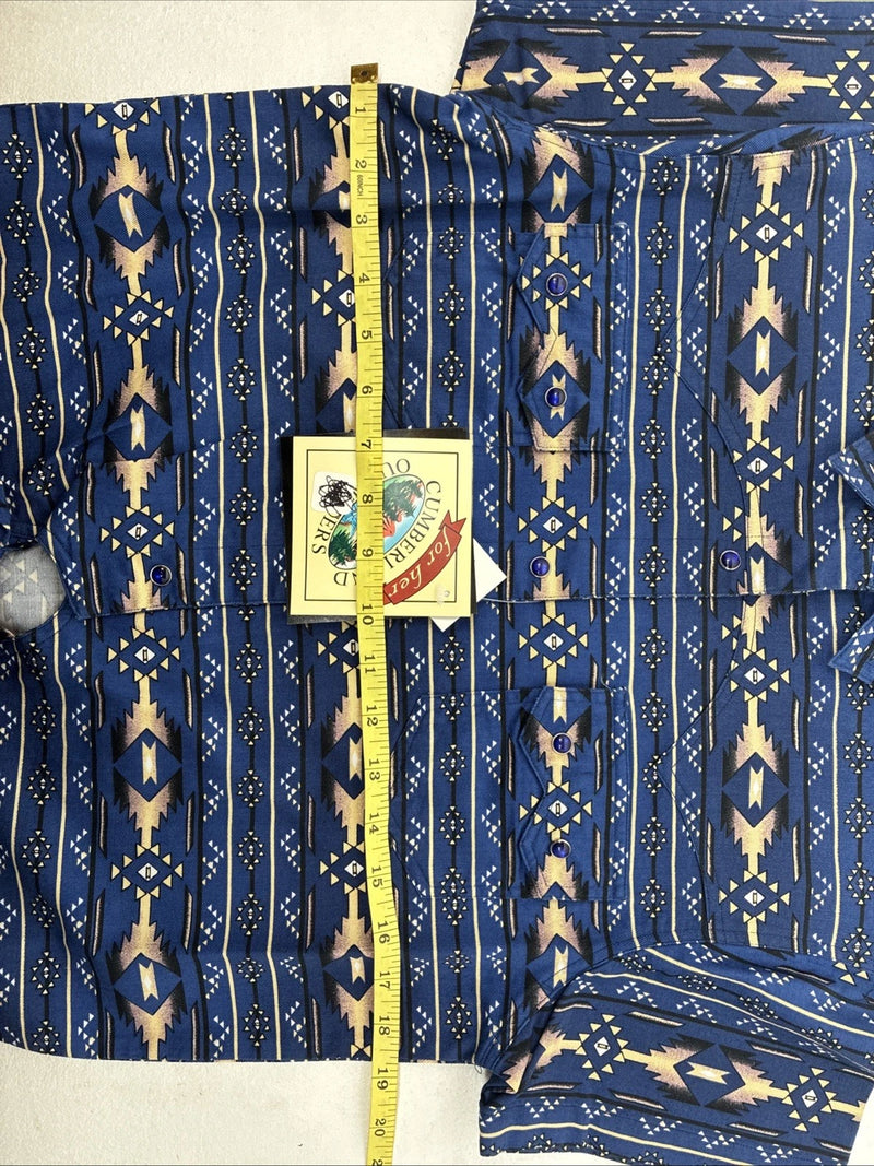 New Women’s Cumberland Blue Crop Top Short Sleeve Pearl Snap Medium LL-52