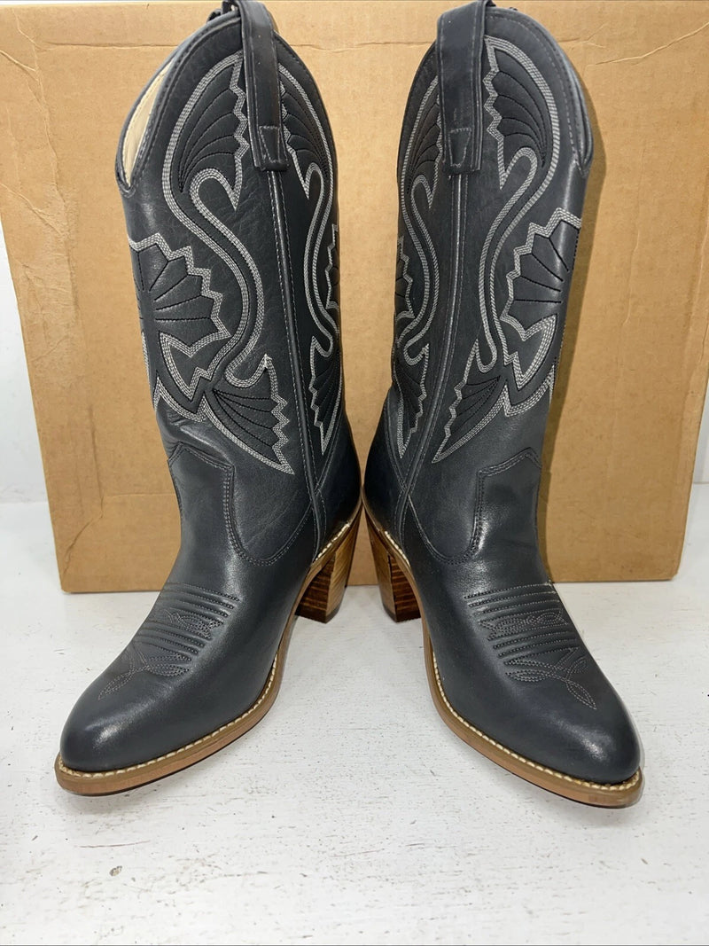 New Women’s Grey Capezio Cowboy Boots. L702 6.5 6 1/2 M. 19-47