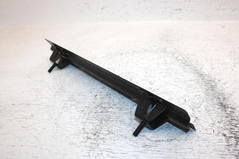 1995 Yamaha Vmax 600 Oem Gas Tank Bracket 89A-21911-20-00 SY11